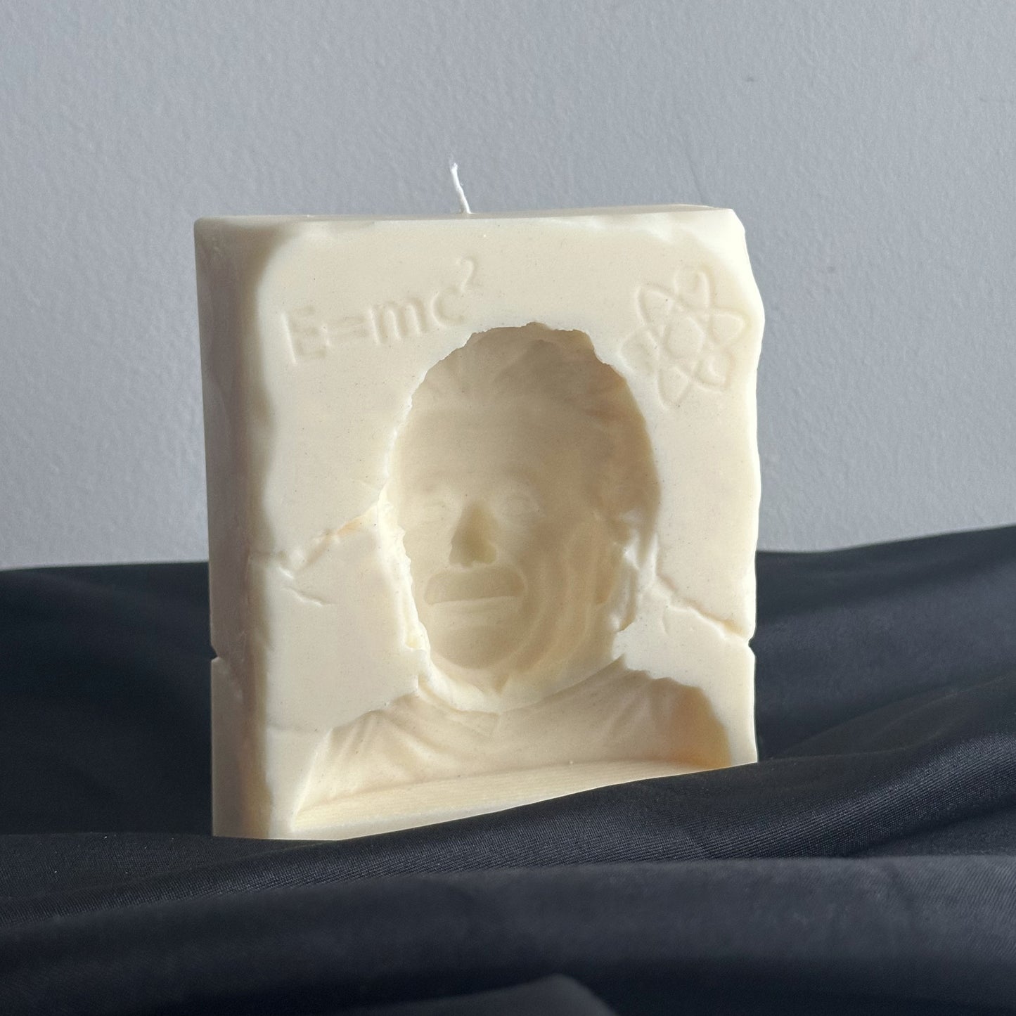Albert Einstein Candle - E=MC2 3D Optical Illusion Candle - Physics Gift For Science Lovers