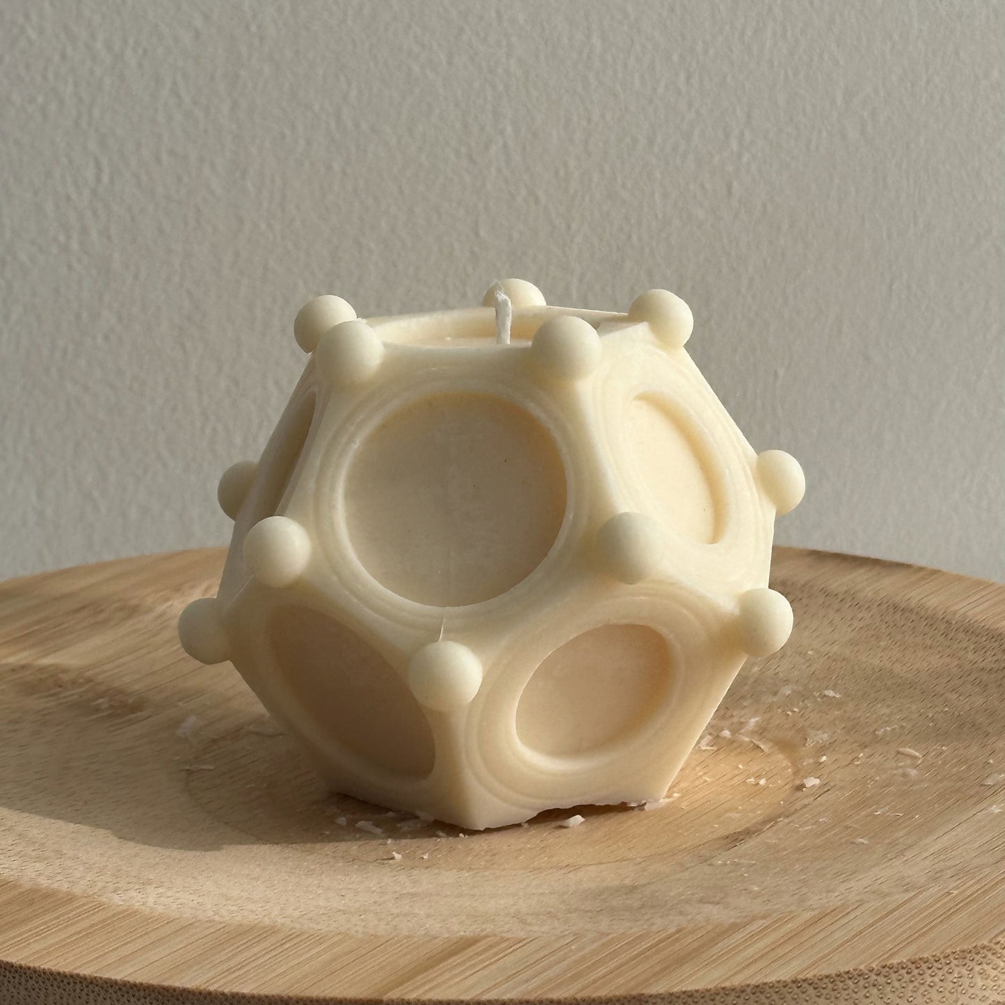 Ancient Roman Dodecahedron Candle – Mysterious Symbol – Handcrafted Scented Soy Wax – Unique Home Decor & Birthday Gift