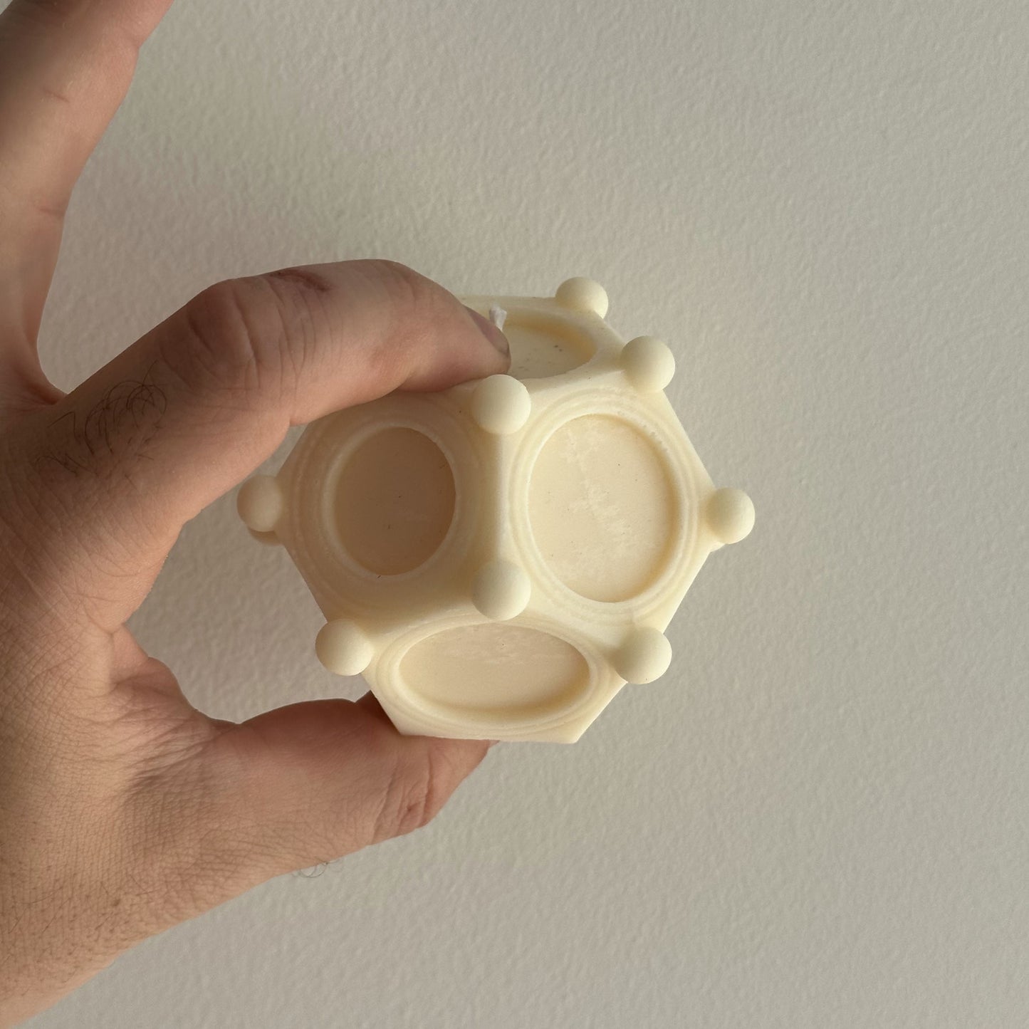 Ancient Roman Dodecahedron Candle – Mysterious Symbol – Handcrafted Scented Soy Wax – Unique Home Decor & Birthday Gift