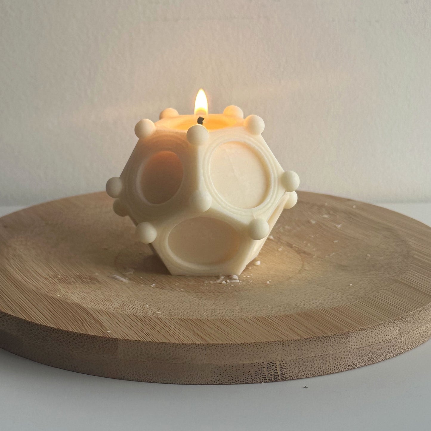 Ancient Roman Dodecahedron Candle – Mysterious Symbol – Handcrafted Scented Soy Wax – Unique Home Decor & Birthday Gift