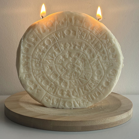 Phaistos Disk Candle – Ancient Minoan Civilization (1700 B.C.) – Unique Cretan Historical Decor & Gift – Handcrafted Scented Soy Wax